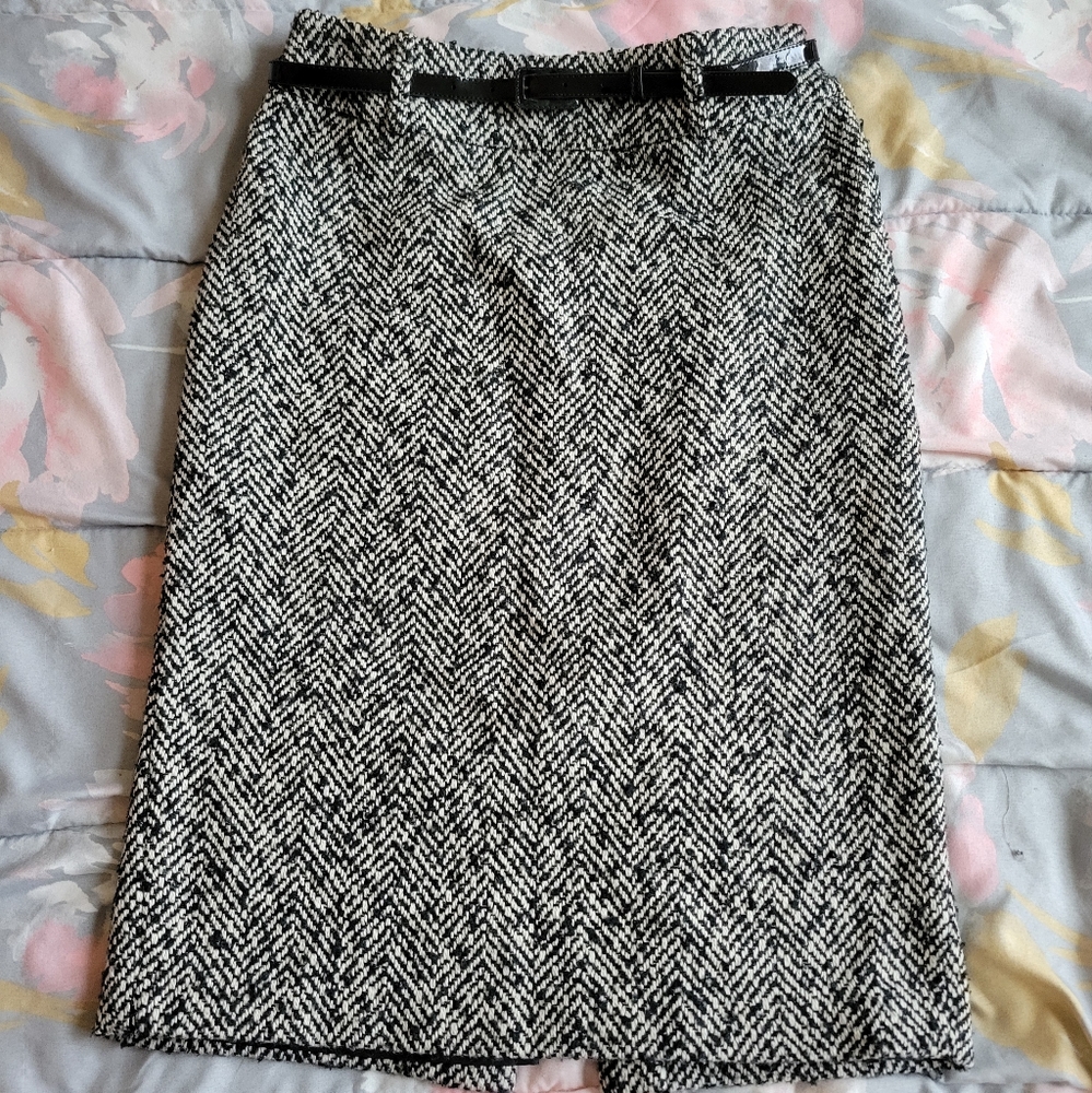 Anne Klein Pencil Skirt
